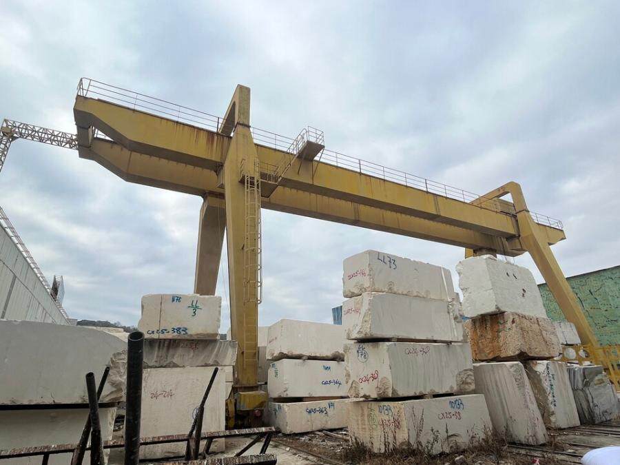 5月26日泉州市工业房地产及变压器、龙门吊、污水池设备网络拍卖公告