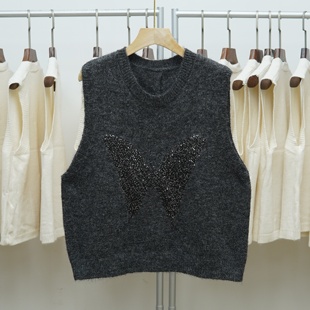 414通勤圆领针织马甲女2025无袖蝴蝶亮片叠穿显瘦高级感毛衣背心