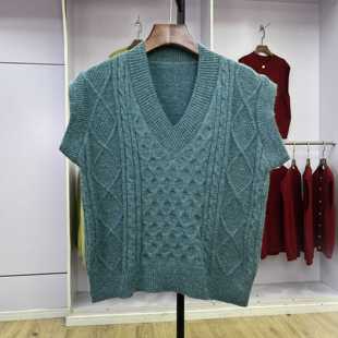 765纯色麻花钩花马甲针织衫女秋冬新款宽松叠穿大码毛衣背心坎肩