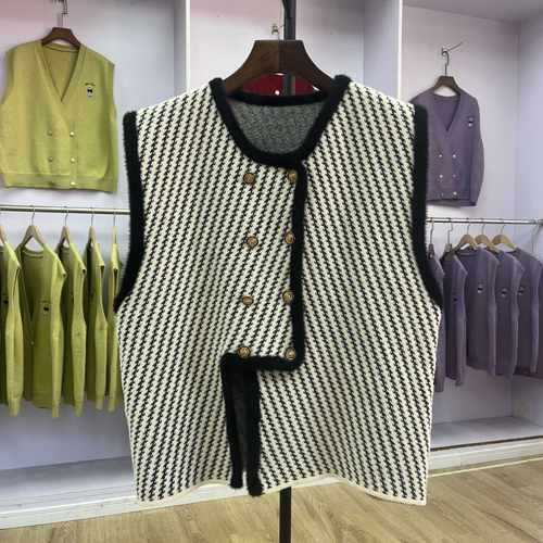 欧货斑马纹早秋毛衣外套洋气