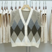 651 700 针织马甲背心外搭女秋冬季 清仓 宽松显瘦无袖 上衣叠穿