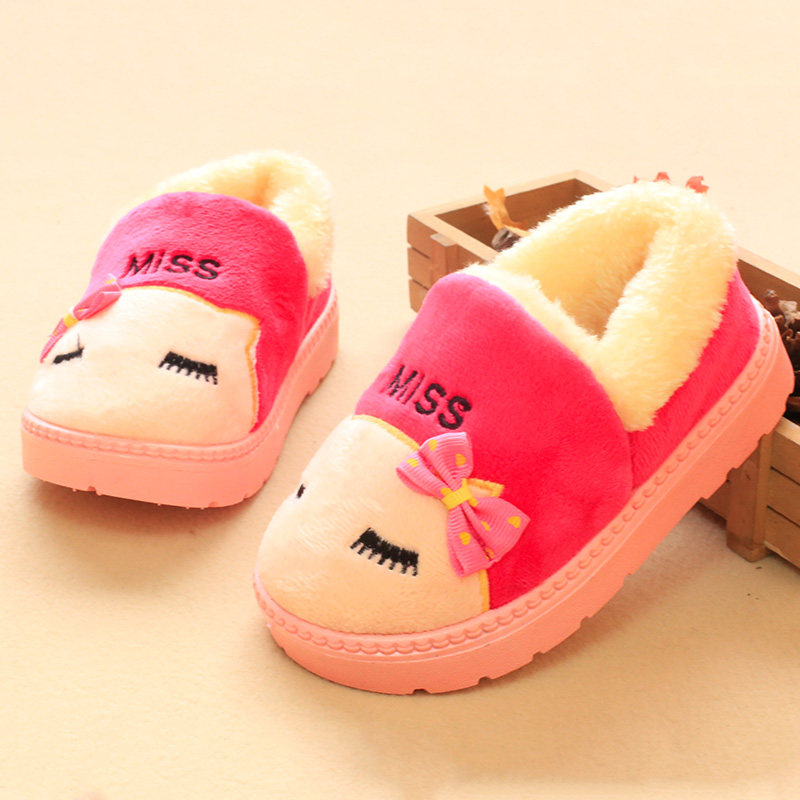 Pantoufles enfants en suède pour hiver - semelle plastique - Ref 1006782 Image 1