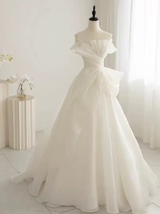 出租赁晚礼服订婚结婚年会生日主持服装昆明建水蒙自个旧开远弥勒