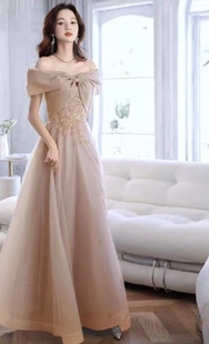 出租赁晚礼服伴娘服敬酒服主持年会宴会生日服装昆明蒙自建水弥勒