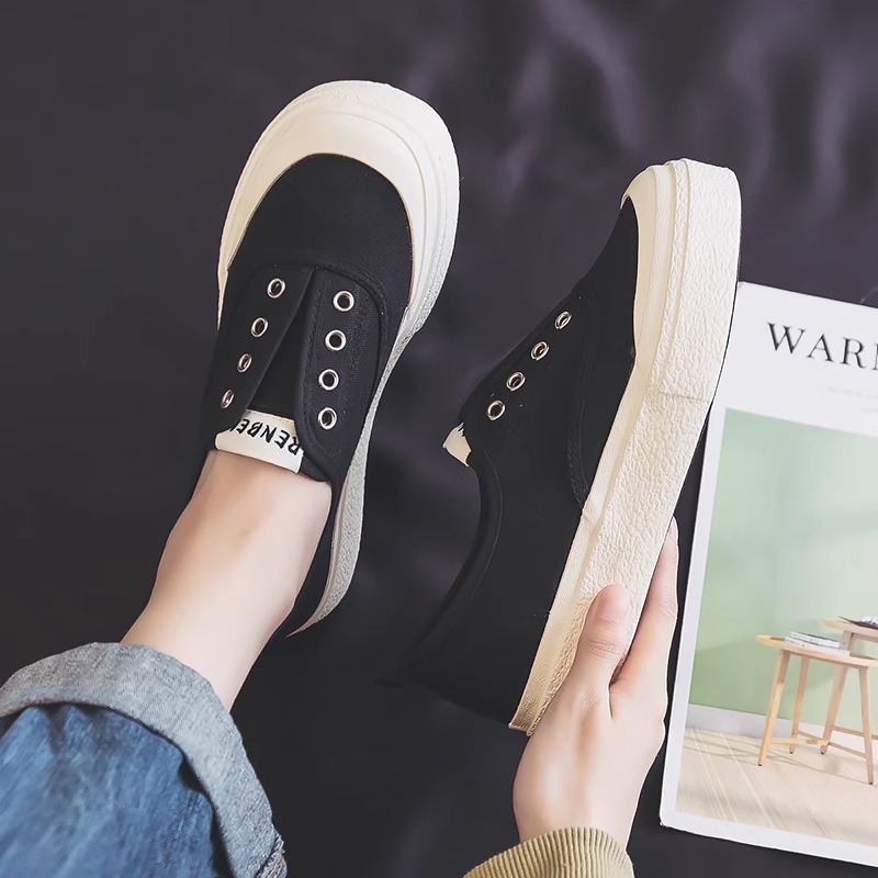 人本低帮圆头休闲女鞋透气板鞋