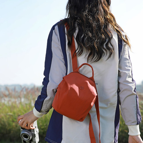 小众高颜值日系双肩包2025新款牛津布女士旅行包迷你防水小号背包