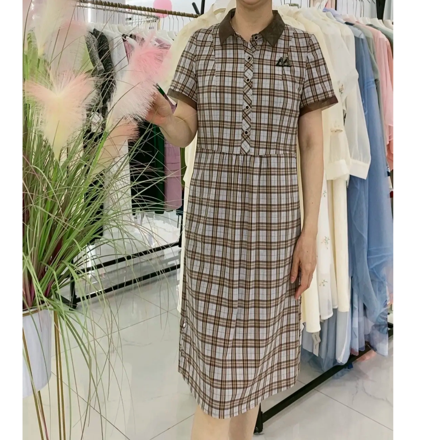 小格子夏季连衣裙遮肚显瘦中裙L连衣裙