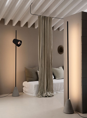 意大利Karman Cupido LED Floor lamp 隐形画黑色落地灯-二灯罩版