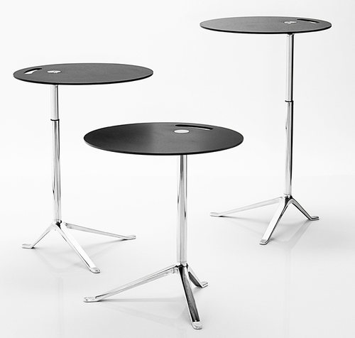 丹麦Fritz Hansen 可调整小桌子边桌 Little Friend Small table