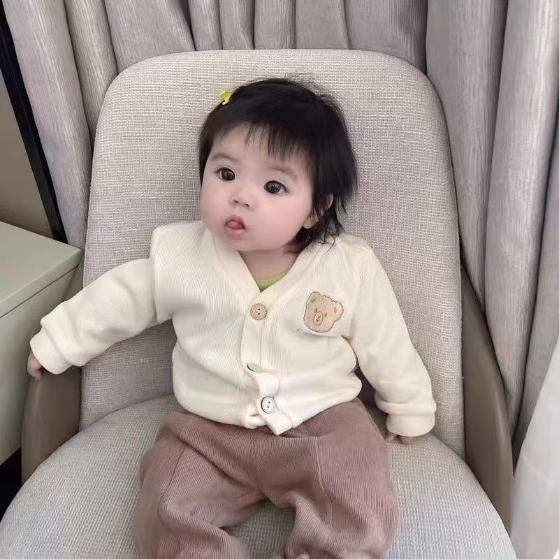 宝宝外套春秋男童可爱开衫女童
