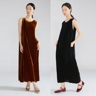 SILVIYE溯也 真丝桑蚕丝丝绒小黑裙极简两穿显瘦背心裙连衣裙长裙