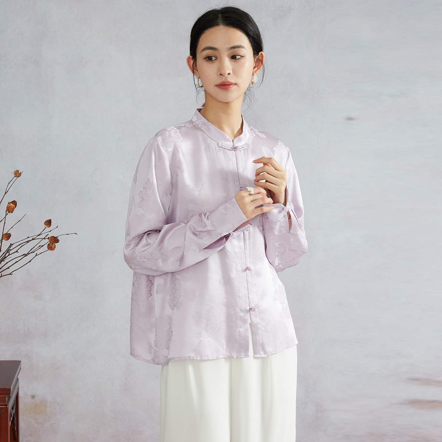 一丝牵100%桑蚕丝真丝花萝提花衬衫女新中式立领国风盘扣长袖上衣