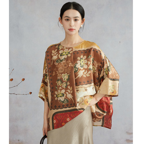 溯也100%桑蚕丝斜纹绸定位印花度假风垂感宽松真丝蝙蝠袖上衣女夏