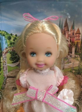 预 Barbie Rapunzel s Wedding Kelly 2001 长发公主婚礼凯莉花童