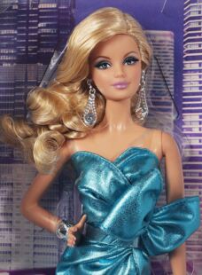 预 The Barbie Look City Shine Aqua 2014 时尚超模芭比娃娃