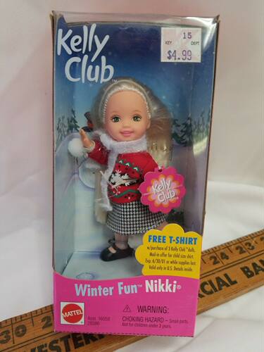 预 Barbie Kelly Club Winter Fun Nikki 2000 冬天凯莉娃娃