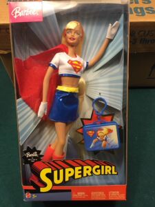 发0808 barbie super girl 2003 女超人芭比娃娃