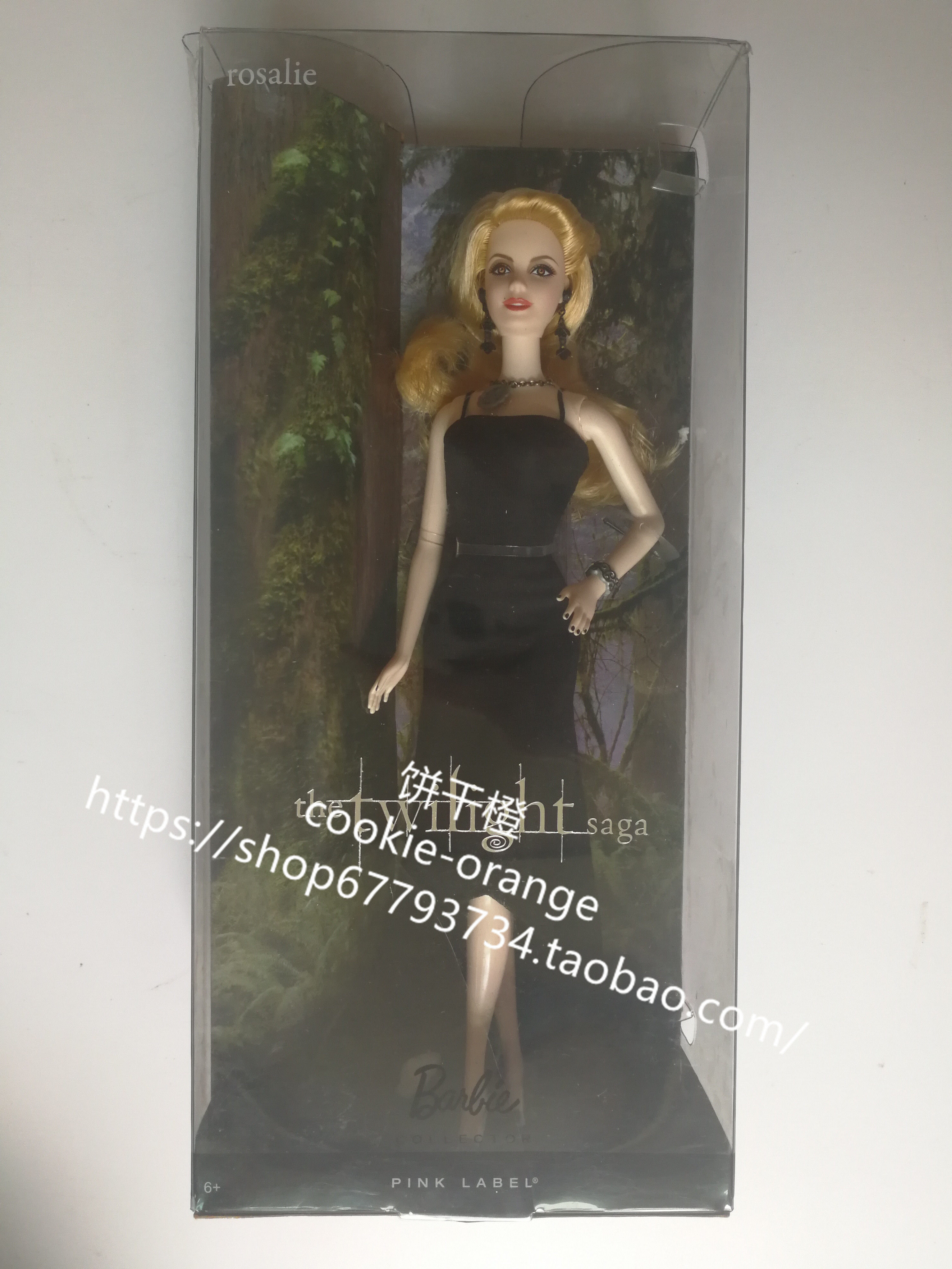 BARBIE暮光之城罗莎莉芭比