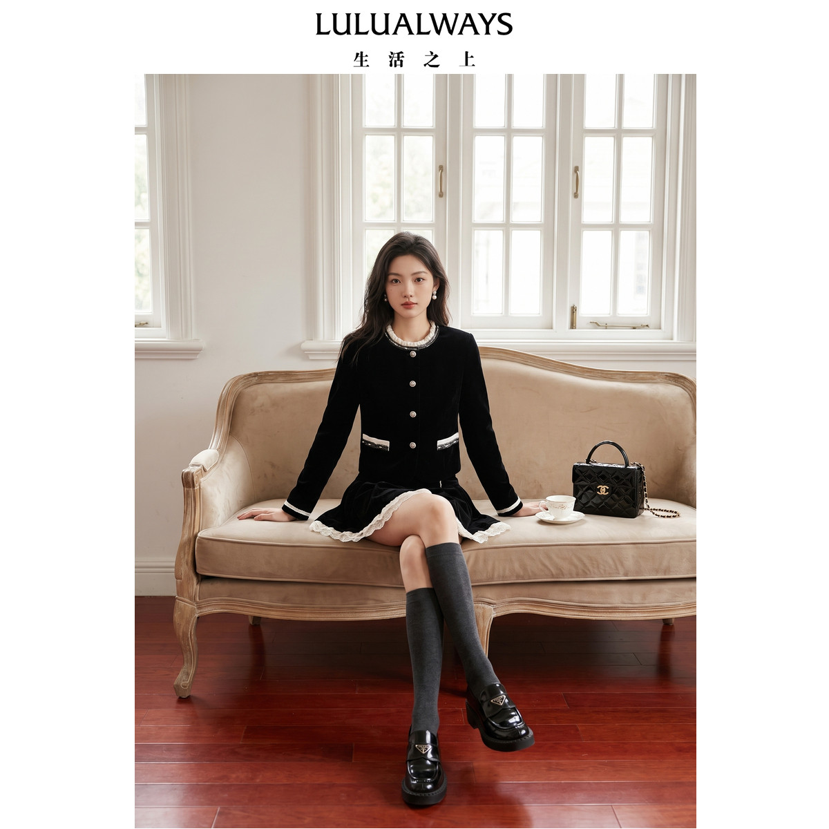 LULUALWAYS我爱露露26冬季新款法式名媛千金风蕾丝圆领小香短外套