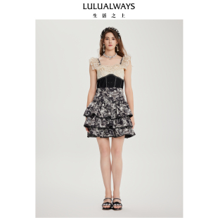 LULUALWAYS我爱露露哥特暗黑优雅飞飞袖 层叠收腰连衣裙
