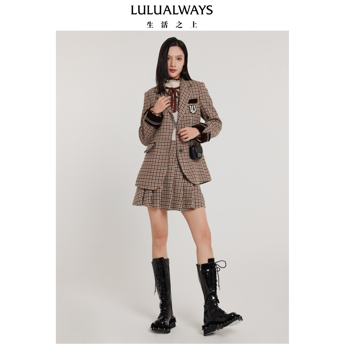 LULUALWAYS我爱露露时尚通勤翻领两粒扣西装外套图片
