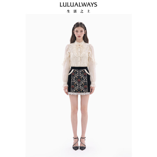LULUALWAYS【商场同款】26冬季新款复古宫廷风黑丝绒提花半身裙