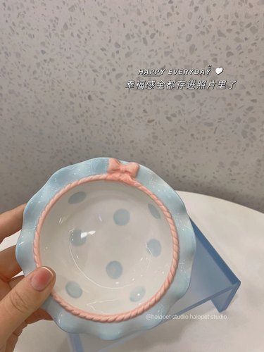 蒂凡尼的早餐～猫粮碗幼猫法式
