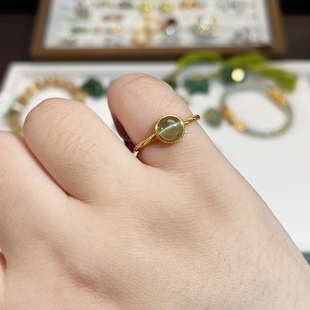 一线天金绿猫眼碧玉戒指