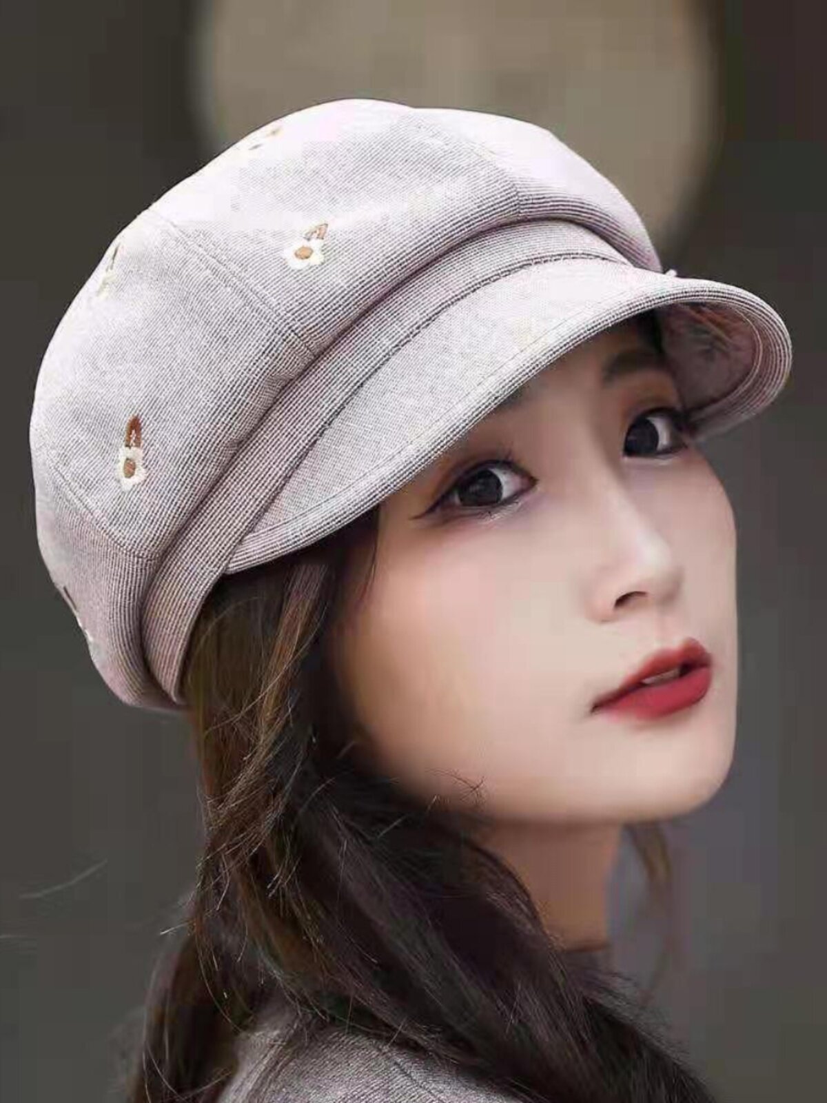 여성스러운 모자 트렌디한 팔각형 모자 새로운 봄 가을 고급 베레모 홍콩 스타일의 뾰족한 모자 아름다운 어머니 모자