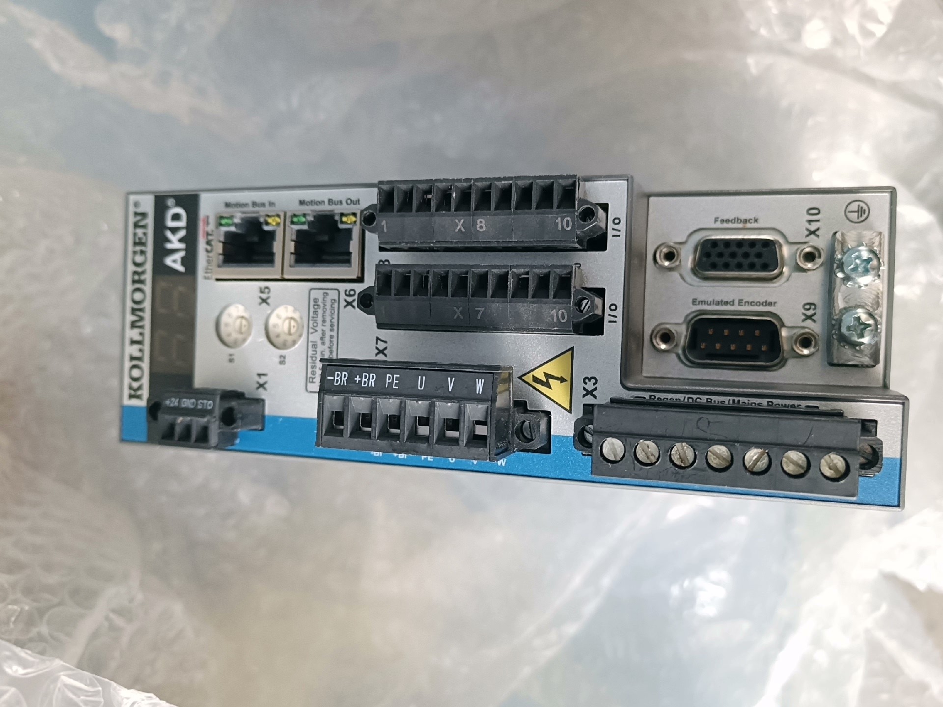 科尔摩根伺服驱动器AKD-P00606-NBEC-0069拍前请询价