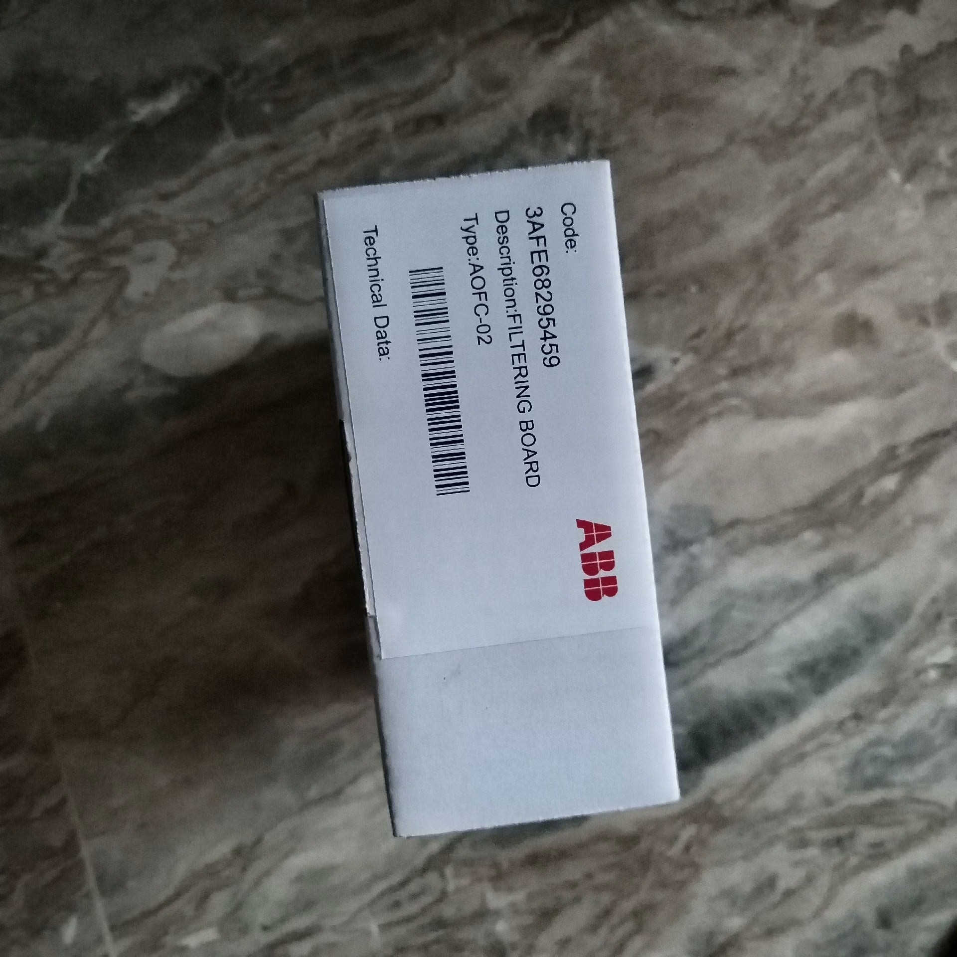 ABB  ACS800变频器多传动虑波吸收板AOFC-02拍前请询价