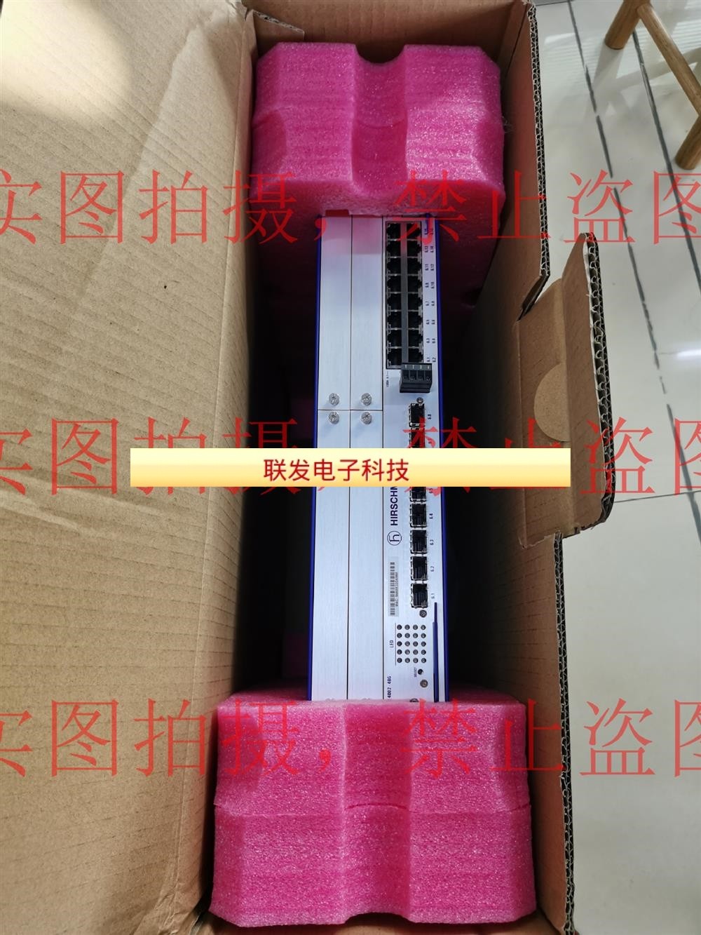 德国赫斯曼hirschmann核心交换机mach4002-48g-l3p-cc拍前询价