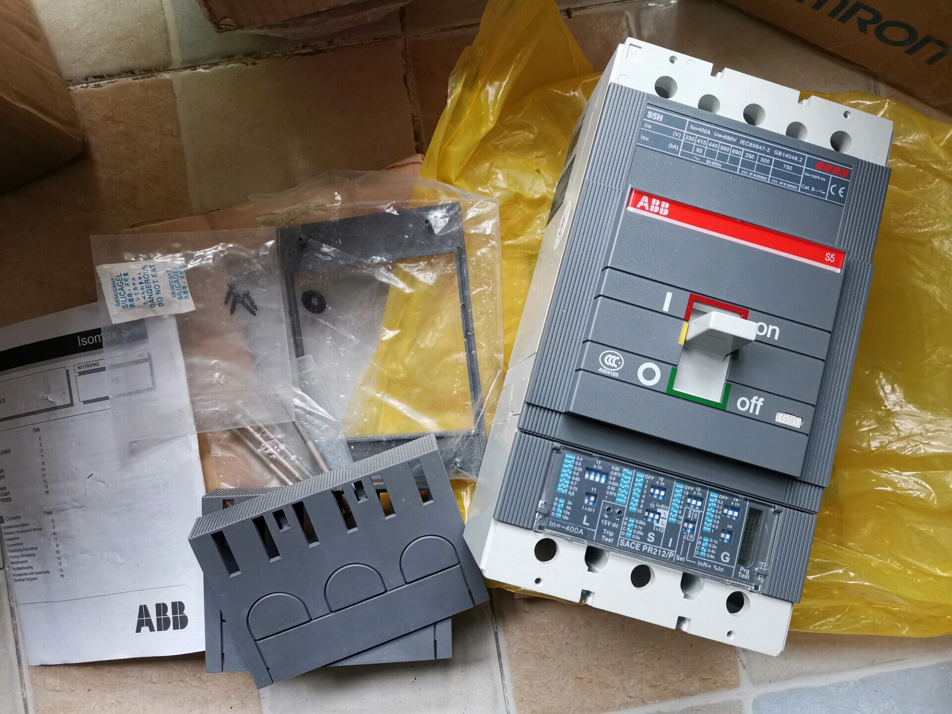 S5H400 S5N400 PR212/LSIG 全新ABB拍前请询价