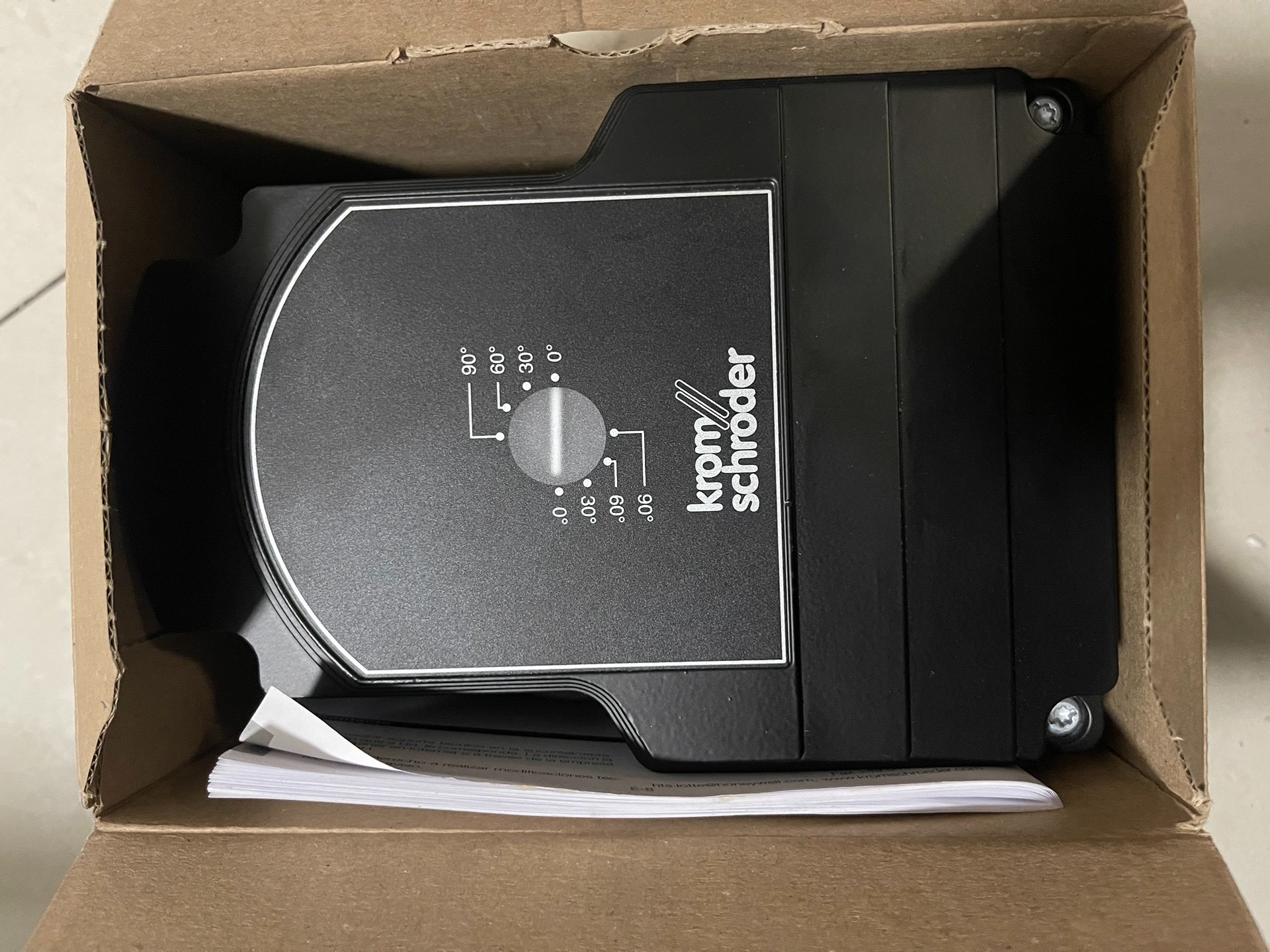 霍科德IC20-30W3TR10全新原装拍前请询价