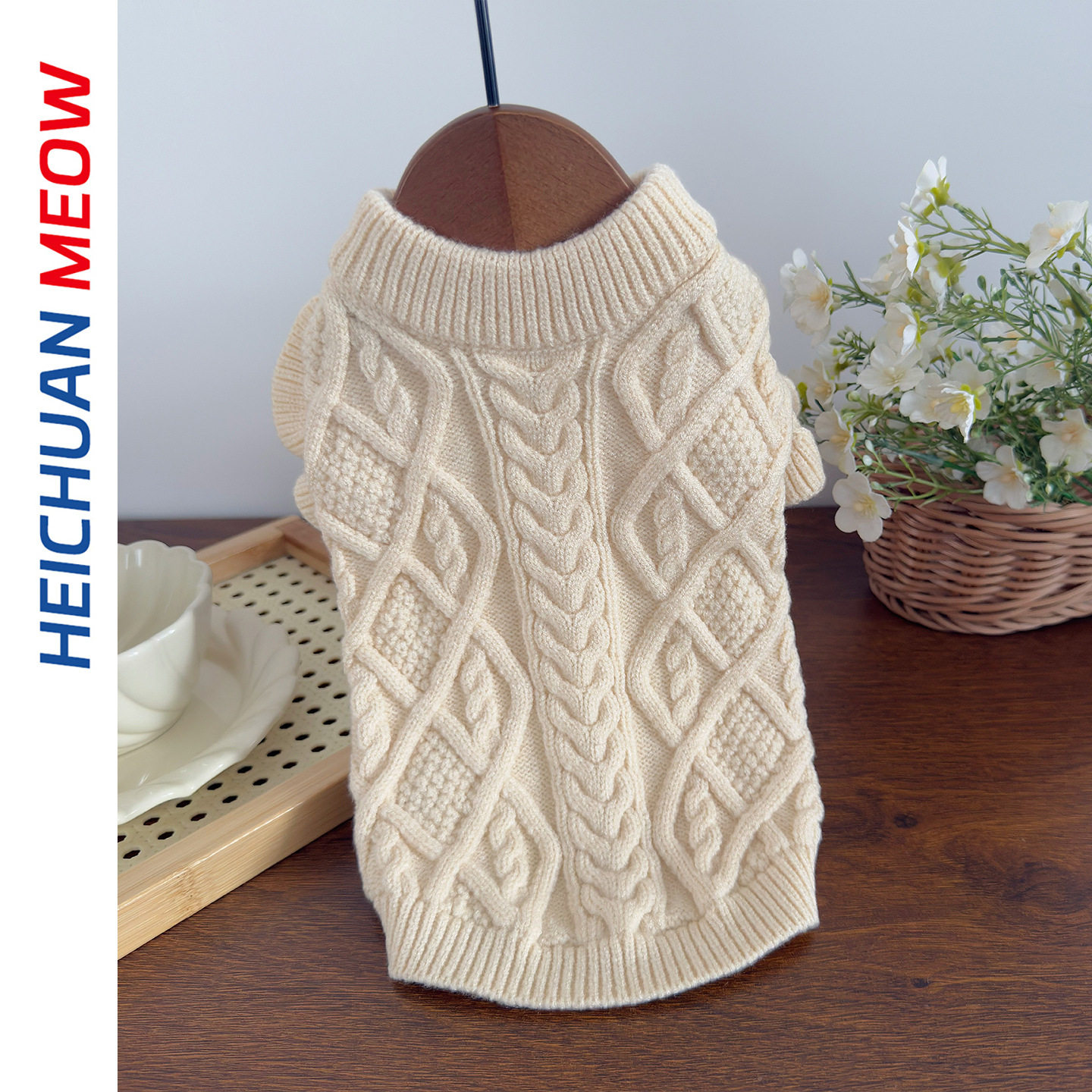 猫猫狗狗翱音宠物新款菱形麻花编织下摆波浪设计温柔风格无袖毛衣
