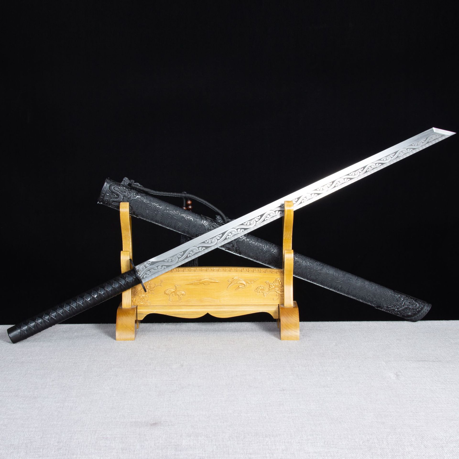 龙泉市刀剑高锰钢刻花墨龙唐横刀