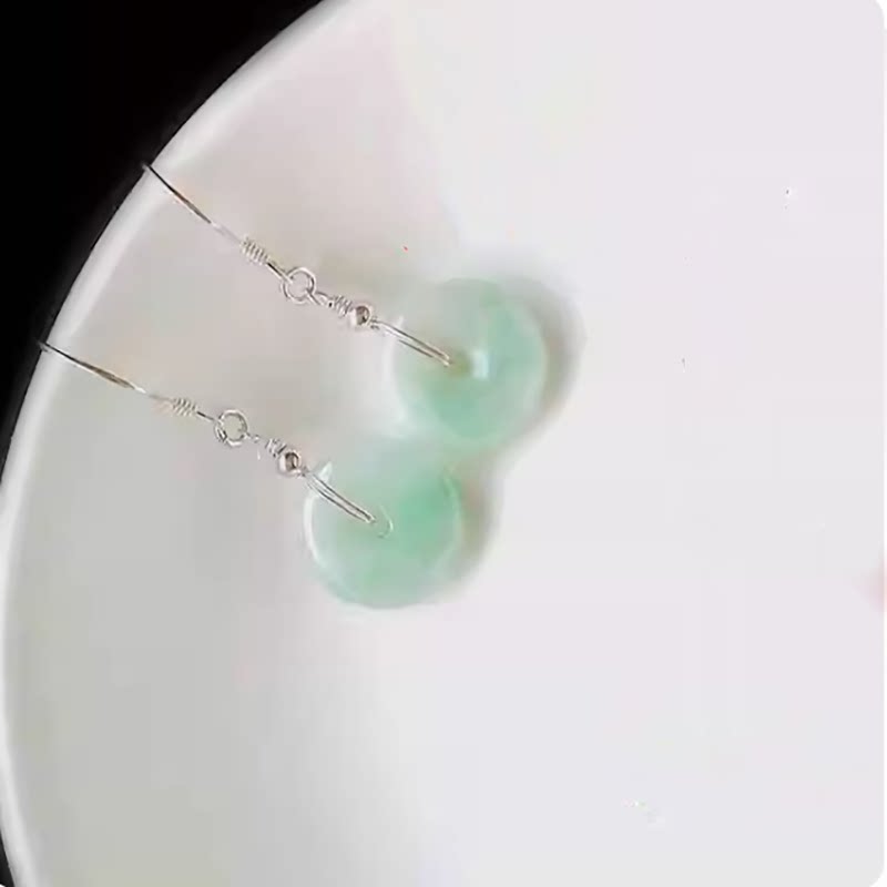 缅甸天然A货翡翠耳环冰种平安扣耳环阳绿纯银玉石扣平安环耳坠