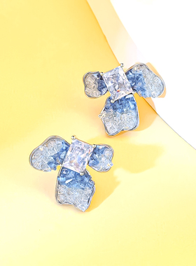 玫瑰同款白鸢尾方糖耳环紫色高级蓝色水晶花朵耳钉女小众春夏耳饰