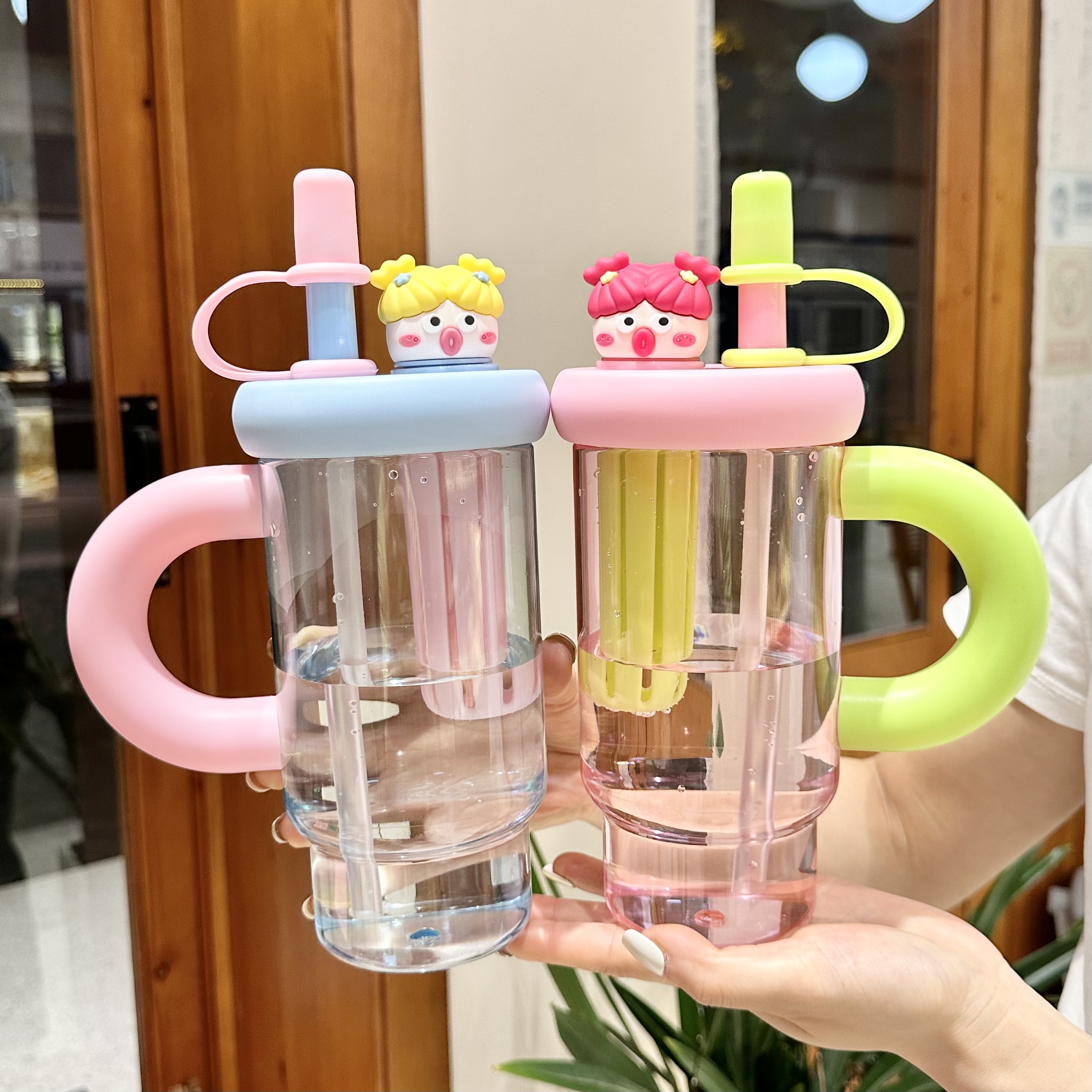 嘟嘟鸟巨无霸大容量吸管杯子女新款吨吨杯高颜值塑料茶仓夏日水杯