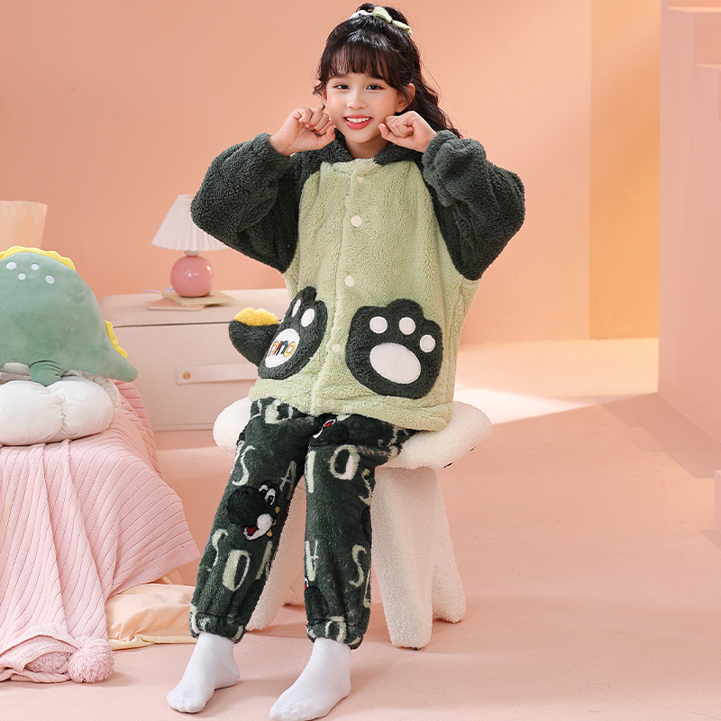 连帽保暖冬季珊瑚绒宝宝儿童睡衣中大男女孩卡通法兰绒家居服套装
