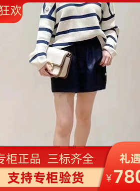 2022季法式宽松休闲深蓝色直筒松紧短裤MFPSH00392