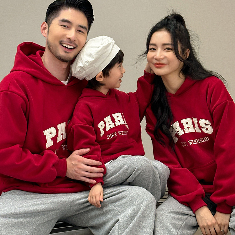 2025过年红色亲子装加绒连帽卫衣一家三口洋气母女母子秋冬季外套