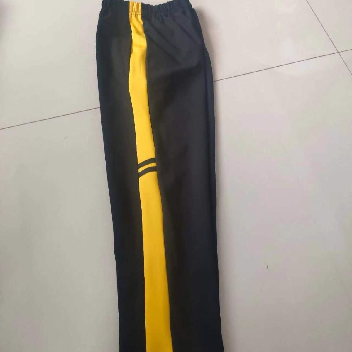 黑色裤中小学生校裤春秋款宽黄杠中间两道短黑色杠直筒运动裤夏款