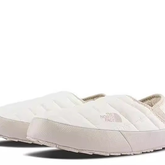 北面户外休闲鞋一脚蹬保暖棉鞋