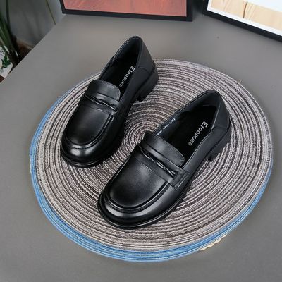 艾度粗跟单鞋软底真皮乐福鞋女鞋