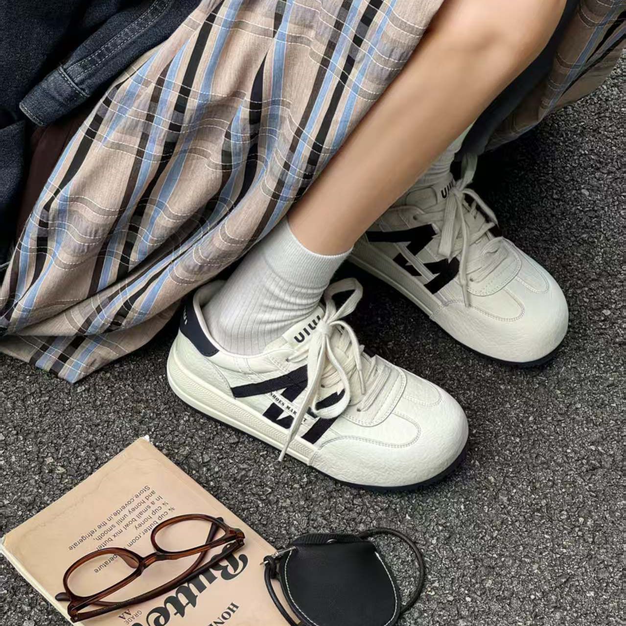 渊博厚底真皮单鞋小白鞋阿甘鞋子