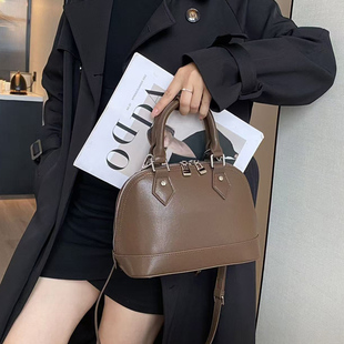 高档植鞣牛皮大容量斜挎手提包贝壳包女气质百搭真皮休闲包放雨伞