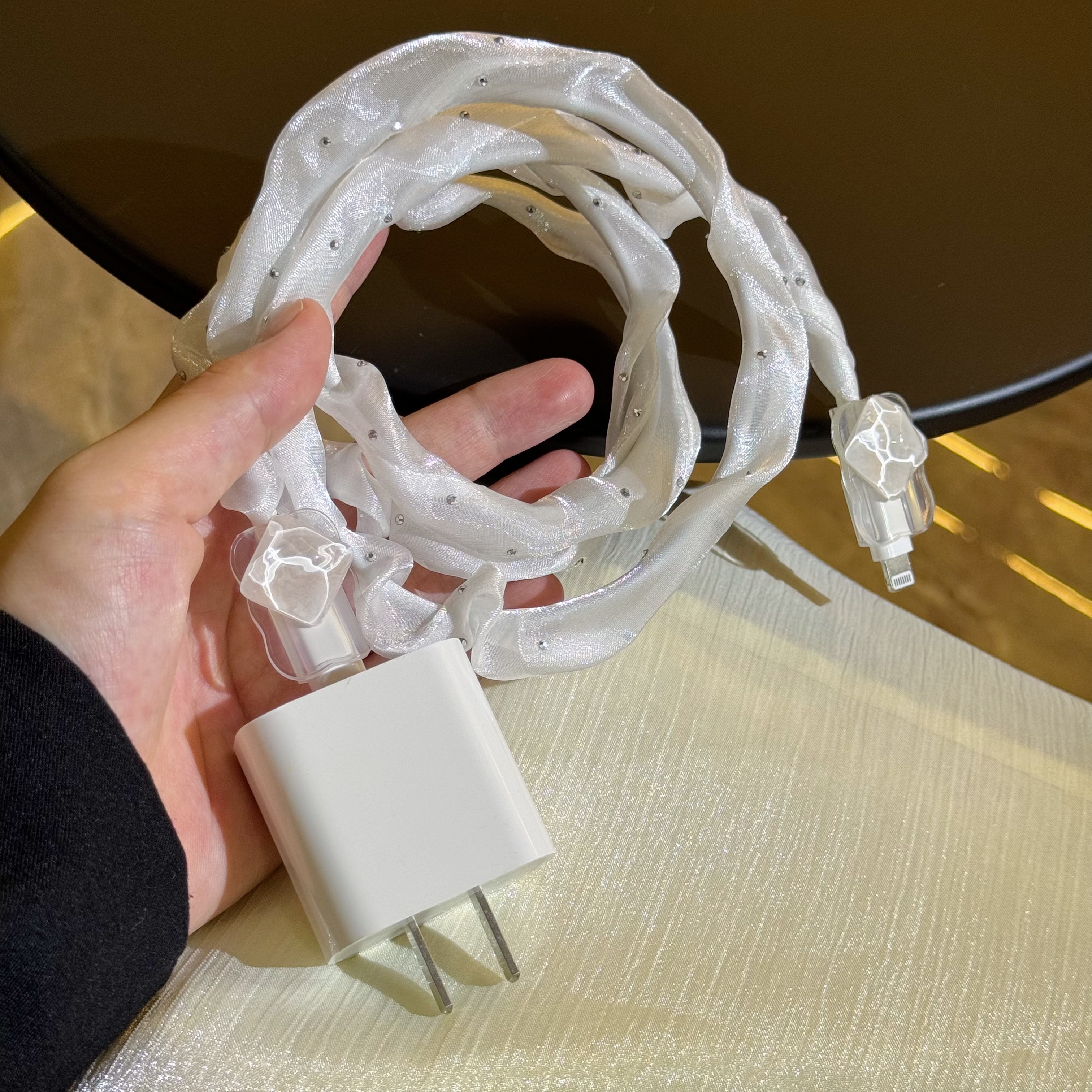 少女心网纱苹果数据线保护套