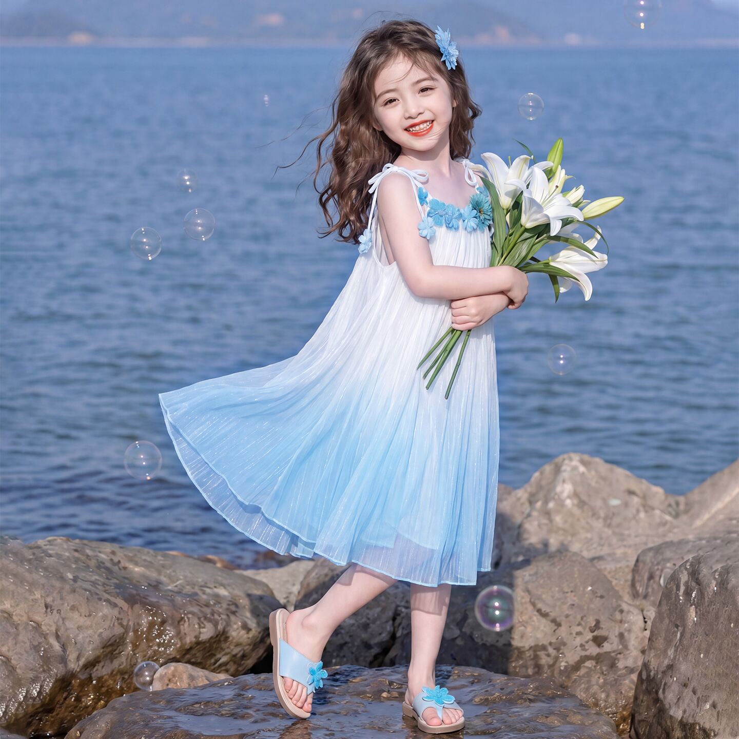 女童夏季连衣裙2026新款儿童夏装度假风小女孩沙滩吊带裙海边裙子