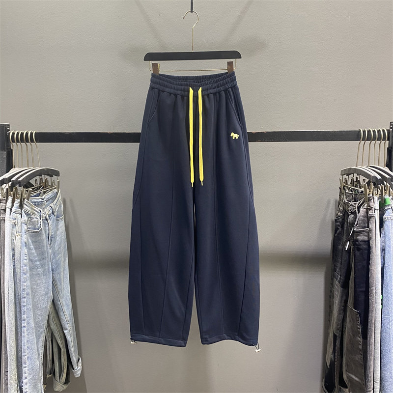 慵懒刺绣弯刀卫裤女2026春季新款松紧腰抽绳宽松休闲运动阔腿长裤,女装/女士精品,休闲裤,淘宝优惠券,粉丝福利购,淘宝优惠卷